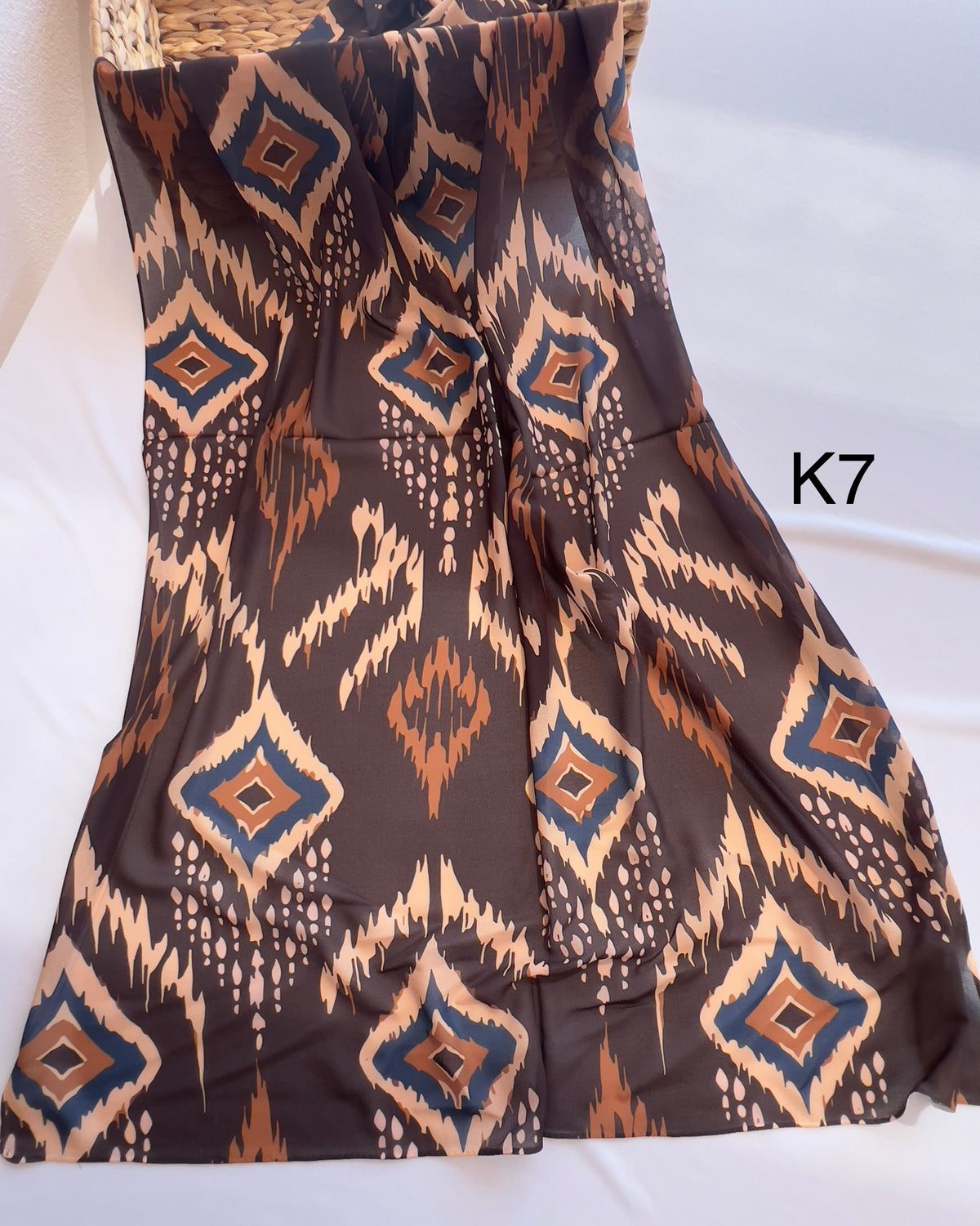 K 7